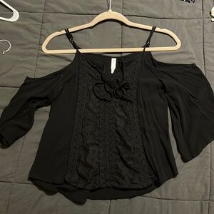 Black, opened shoulder, half sleeved top with cute front detail